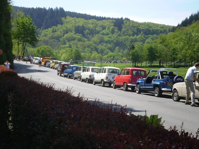 10 - 13h30 Pique-Nique au bord de la Semois à Bouillon