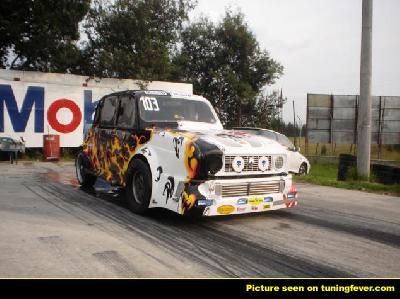 pics-med-171-185922-renault-4l