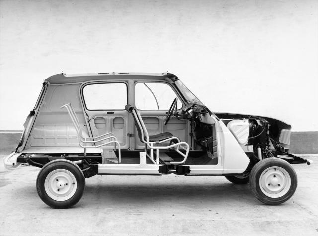 b renault4