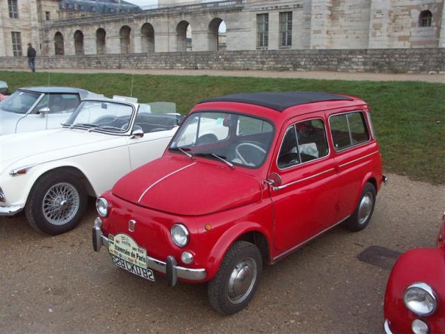 Une  "spacieuse" fiat 500 breack, et découvrable SVP