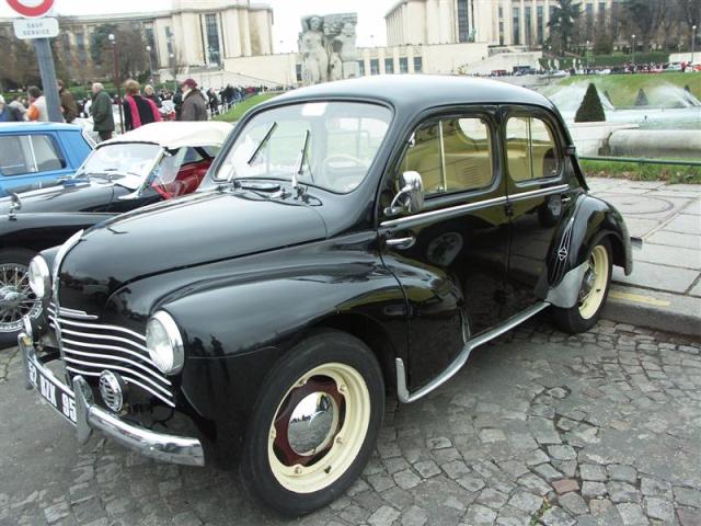 Une des 4cv